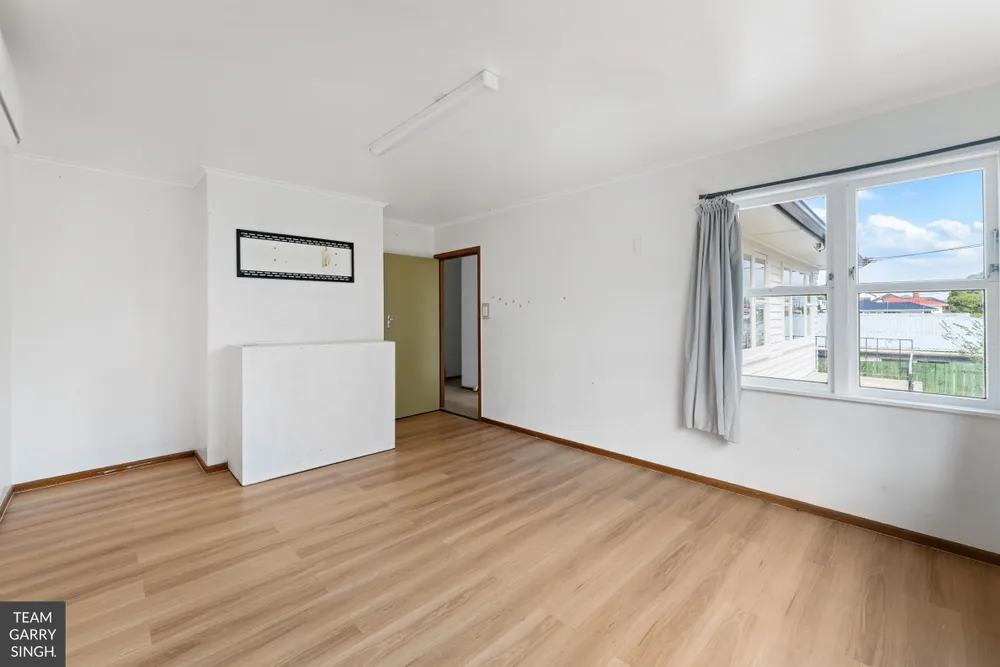 Photos of 16 Thompson Terrace