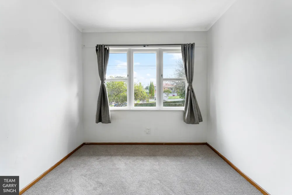 Photos of 16 Thompson Terrace