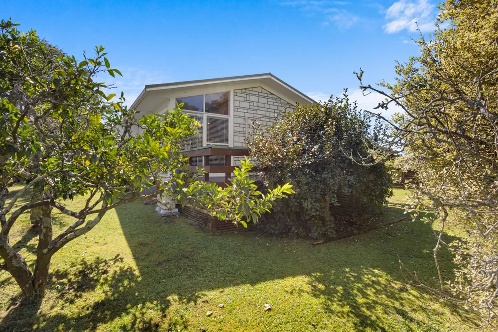 Photos of 118 Ennis Avenue