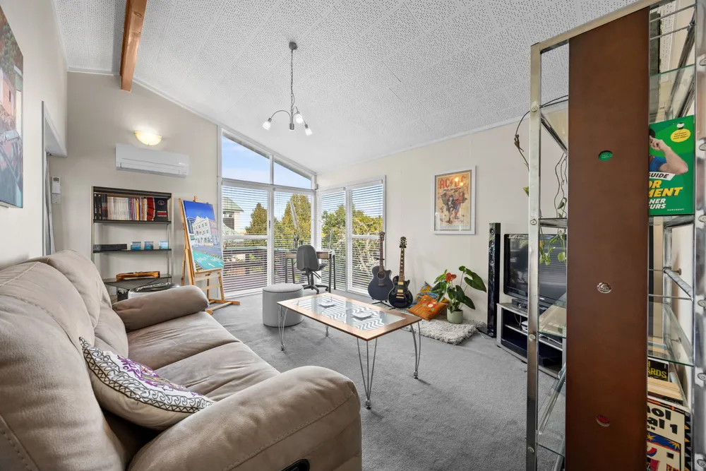 Photos of 118 Ennis Avenue