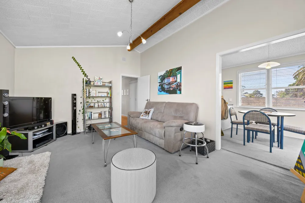Photos of 118 Ennis Avenue