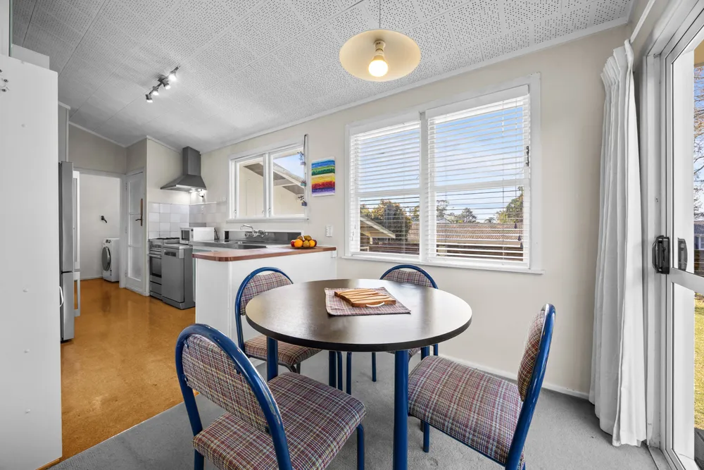 Photos of 118 Ennis Avenue