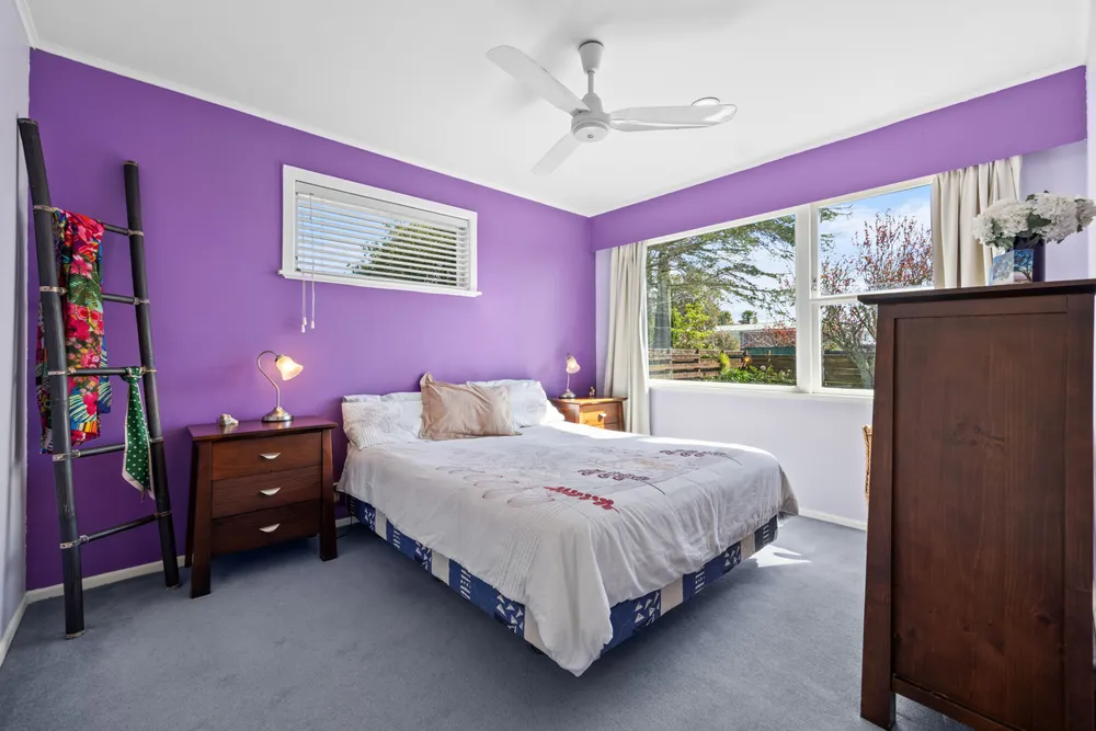 Photos of 118 Ennis Avenue