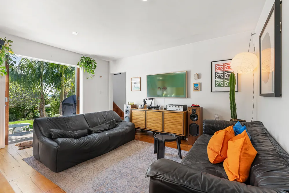 Photos of 4 Northland Street