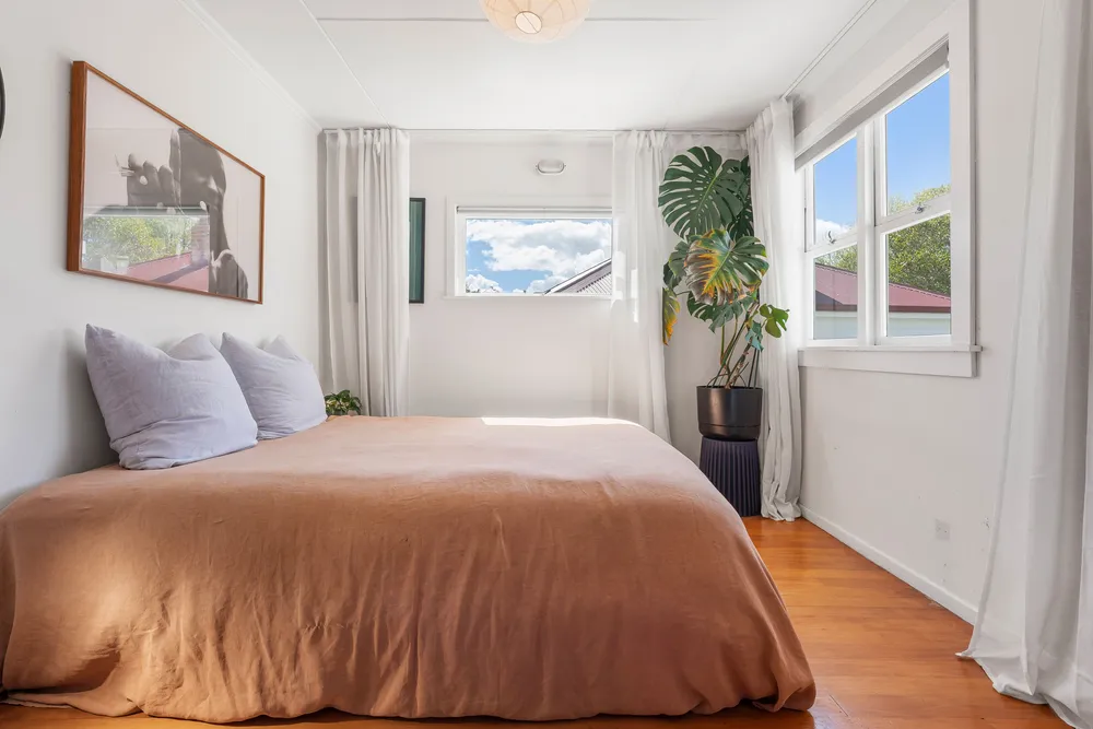 Photos of 4 Northland Street
