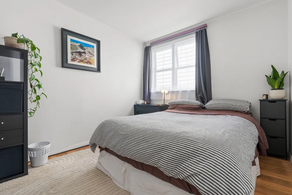 Photos of 4 Northland Street