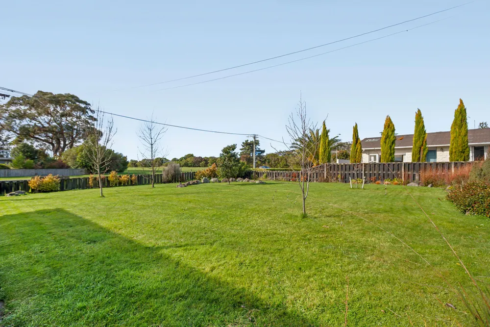 Photos of 24 Mccormacks Bay Road