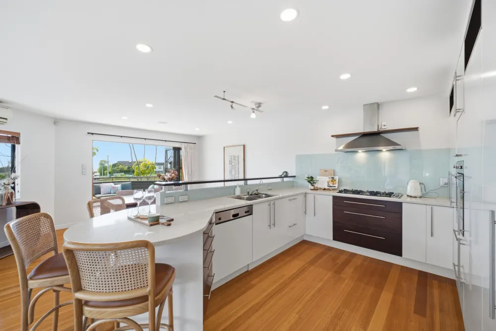 Photos of 4 Centennial Place