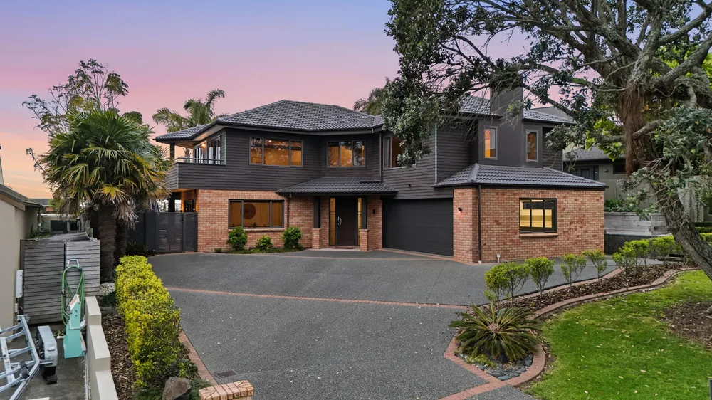 Photo of 4 Centennial Place, Campbells Bay
