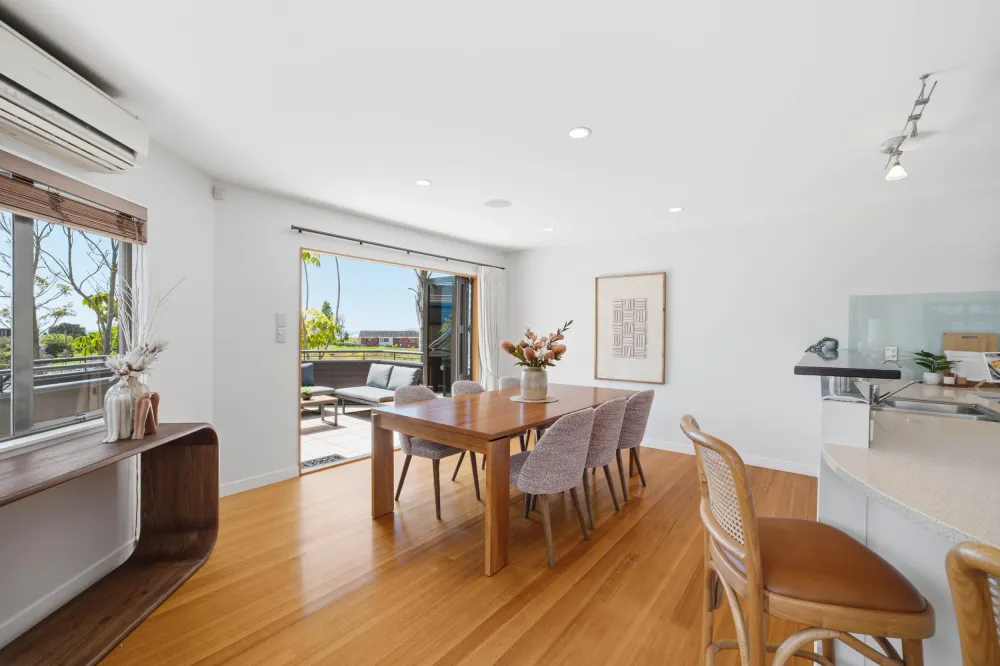 Photos of 4 Centennial Place