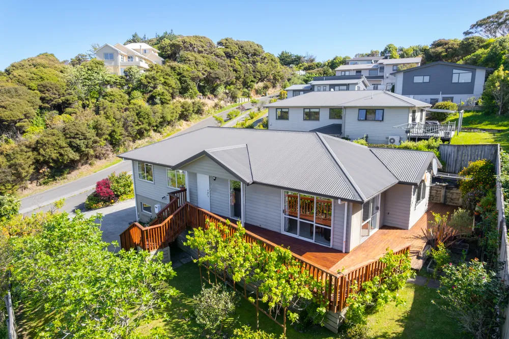 Photos of 6 Abbey Way