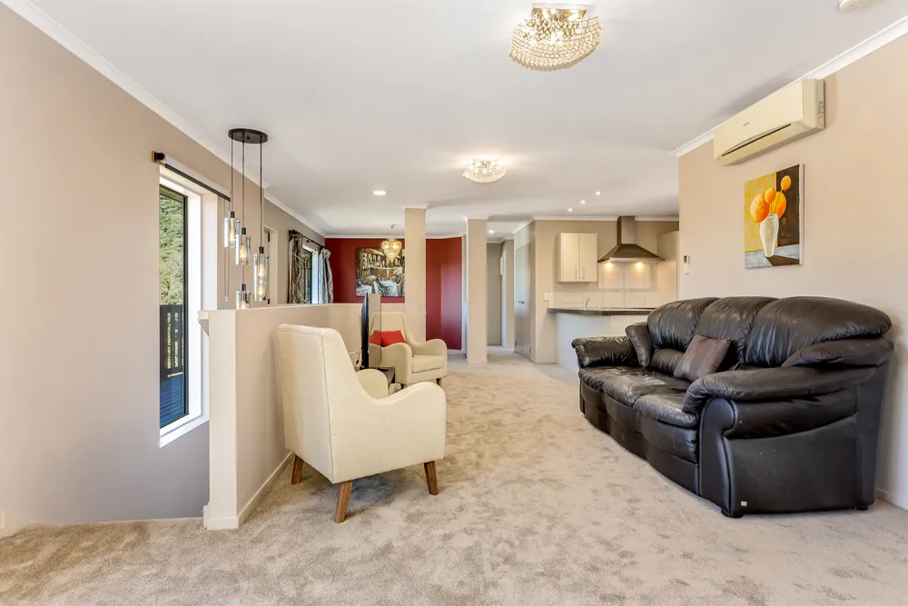 Photos of 6 Abbey Way