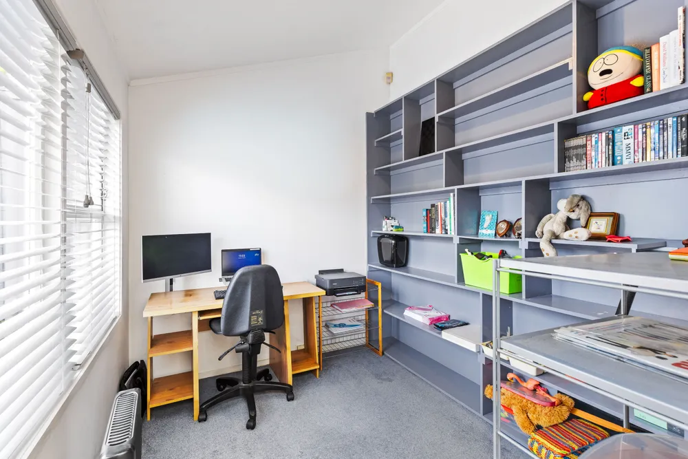 Photos of 16 Baden Powell Place