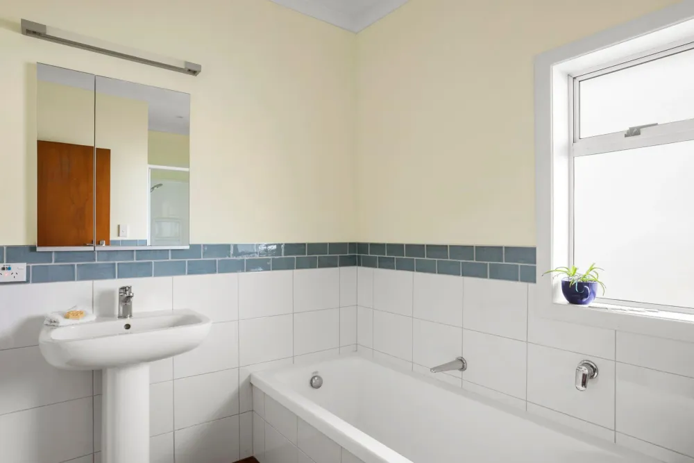 Photos of 30 Strowan Ave