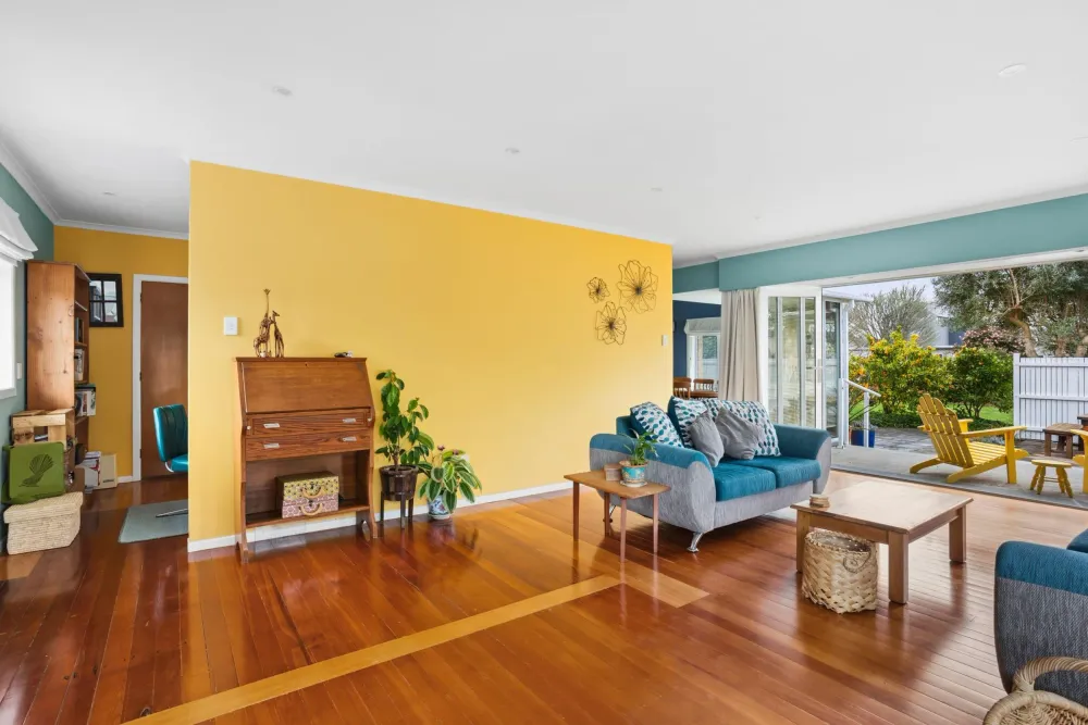 Photos of 30 Strowan Ave