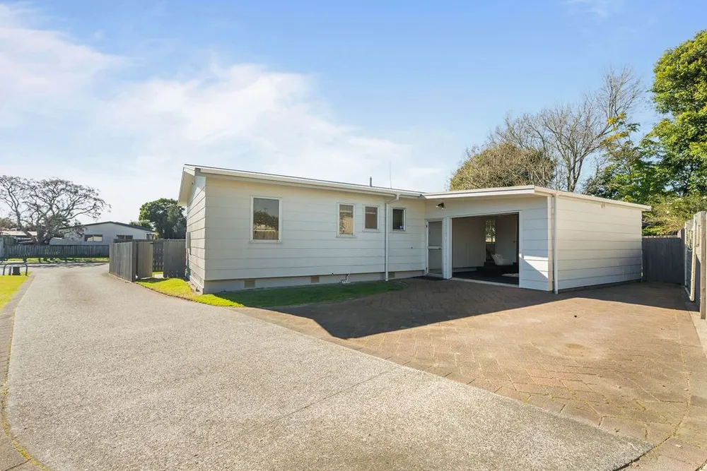 Photos of 109 Eversham Road