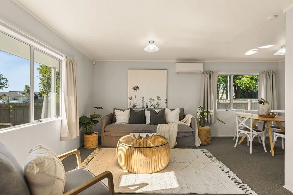 Photos of 109 Eversham Road
