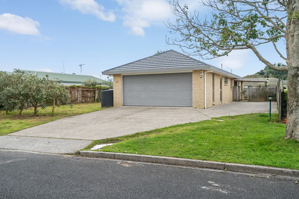 Photo of 50 Solomon Street, Brookfield