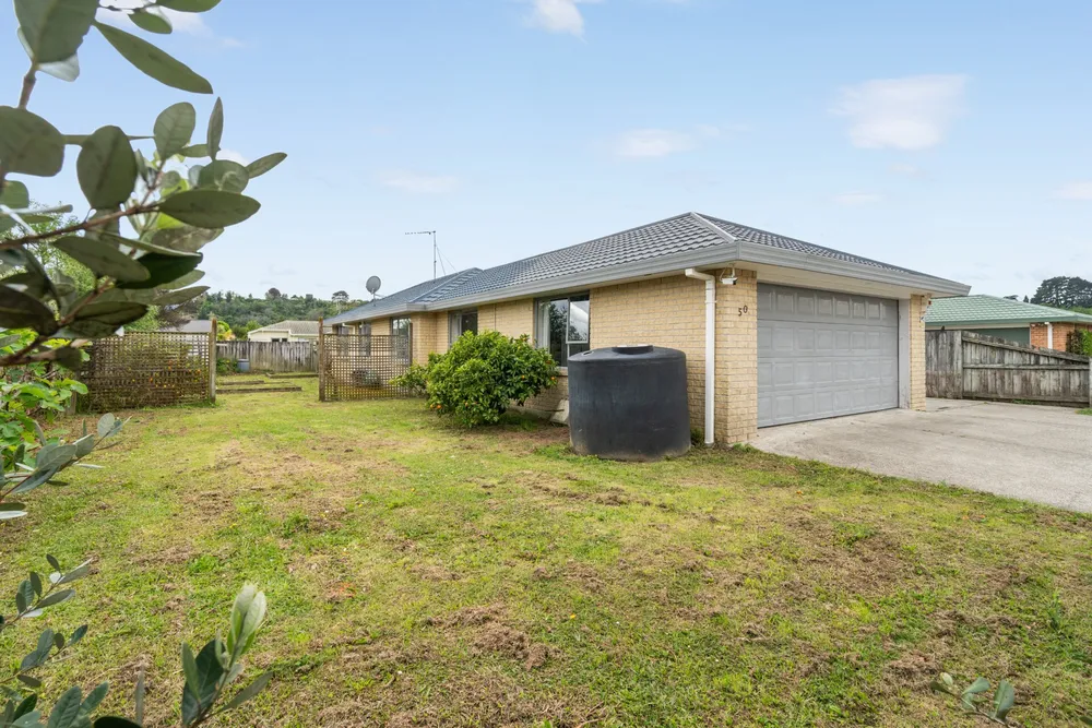 Photos of 50 Solomon Street
