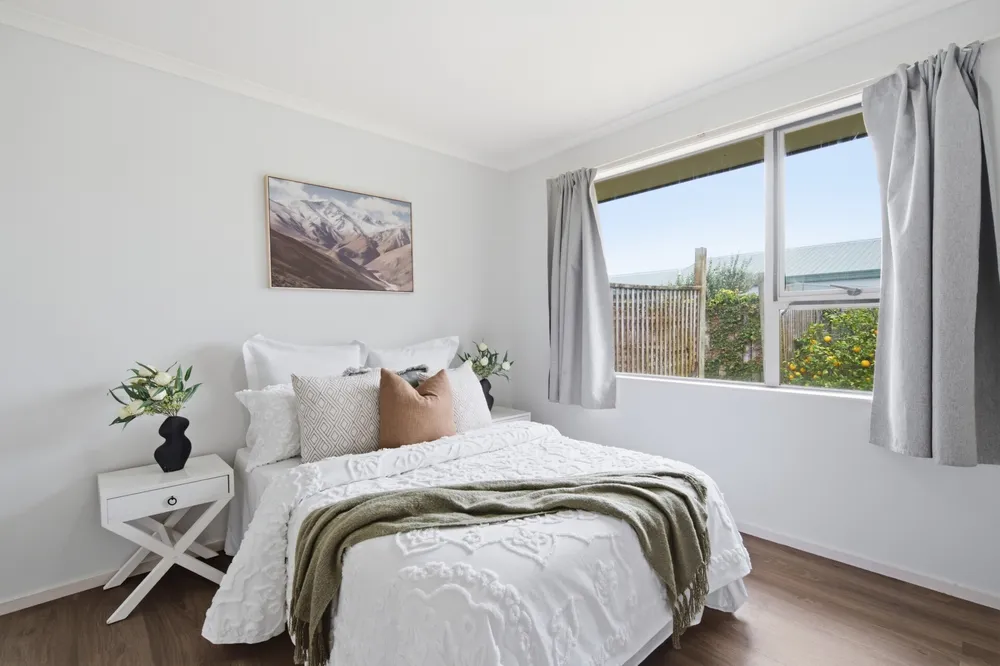 Photos of 50 Solomon Street