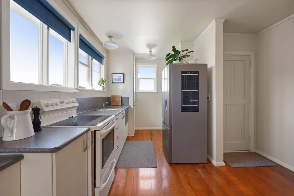 Photos of 66 Castledine Crescent