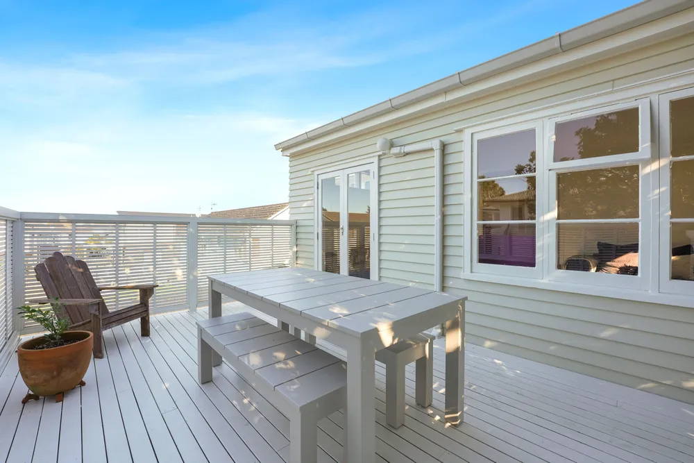 Photos of 66 Castledine Crescent