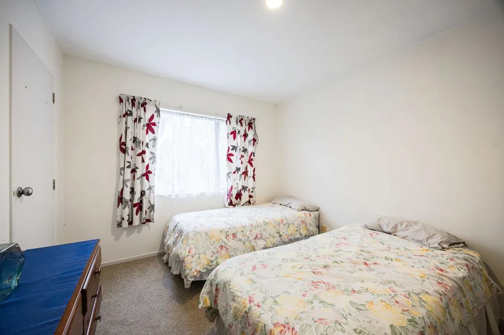 Photos of 10B Elliston Crescent