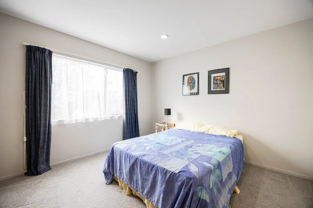 Photos of 10B Elliston Crescent