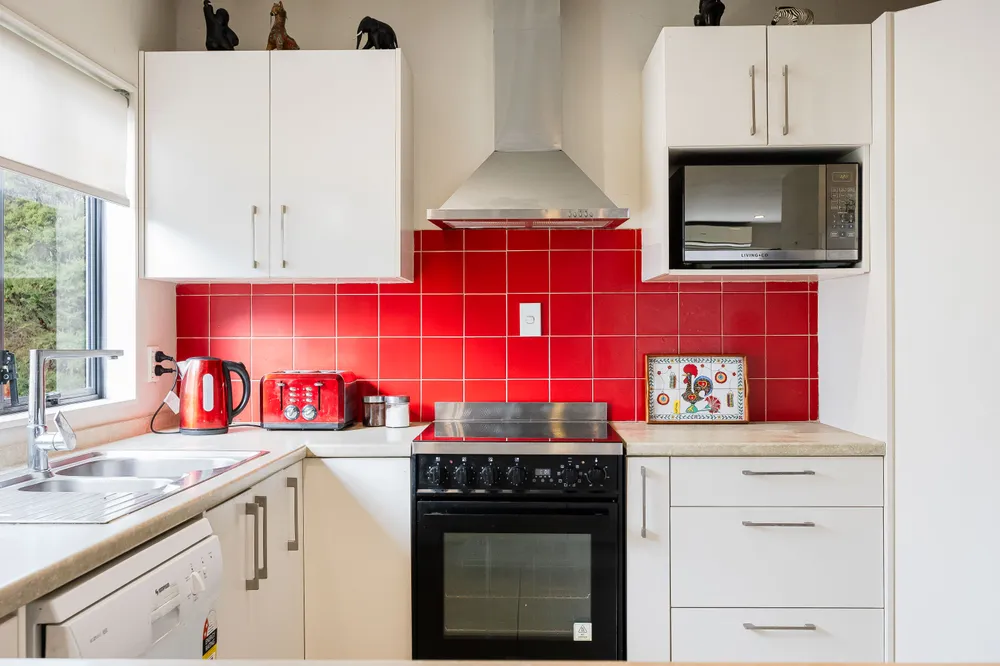 Photos of 10B Elliston Crescent