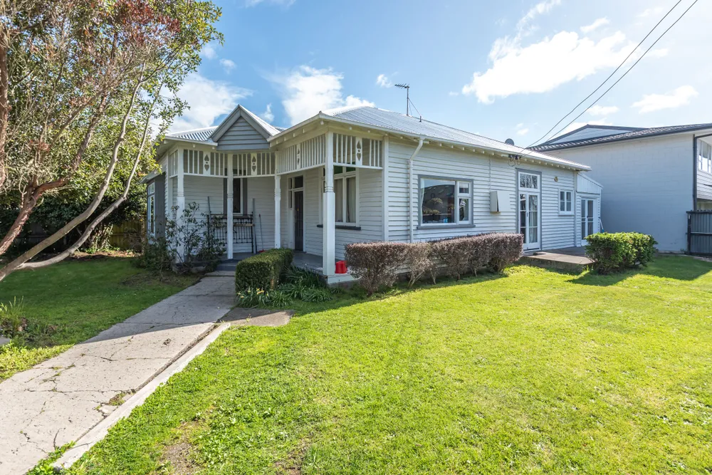 Photos of 13 Kinloch Street