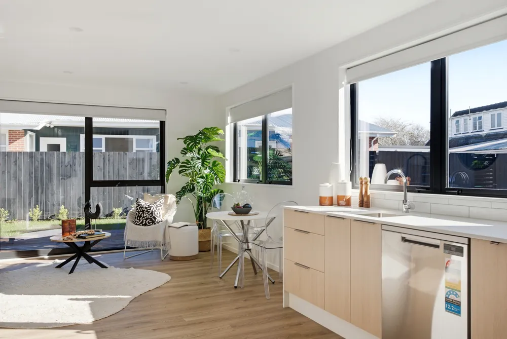 Photos of 13 Kinloch Street