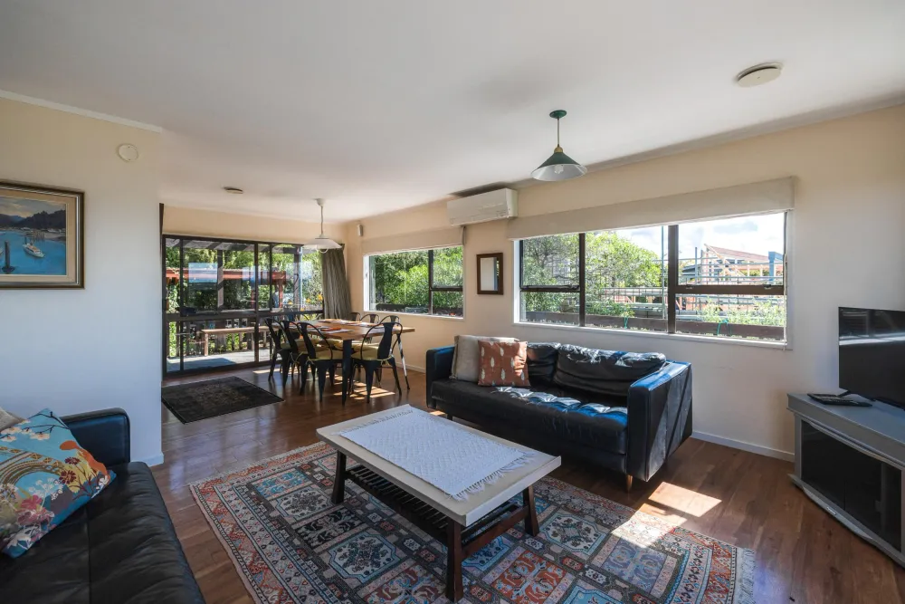 Photos of 9 Tiri Road