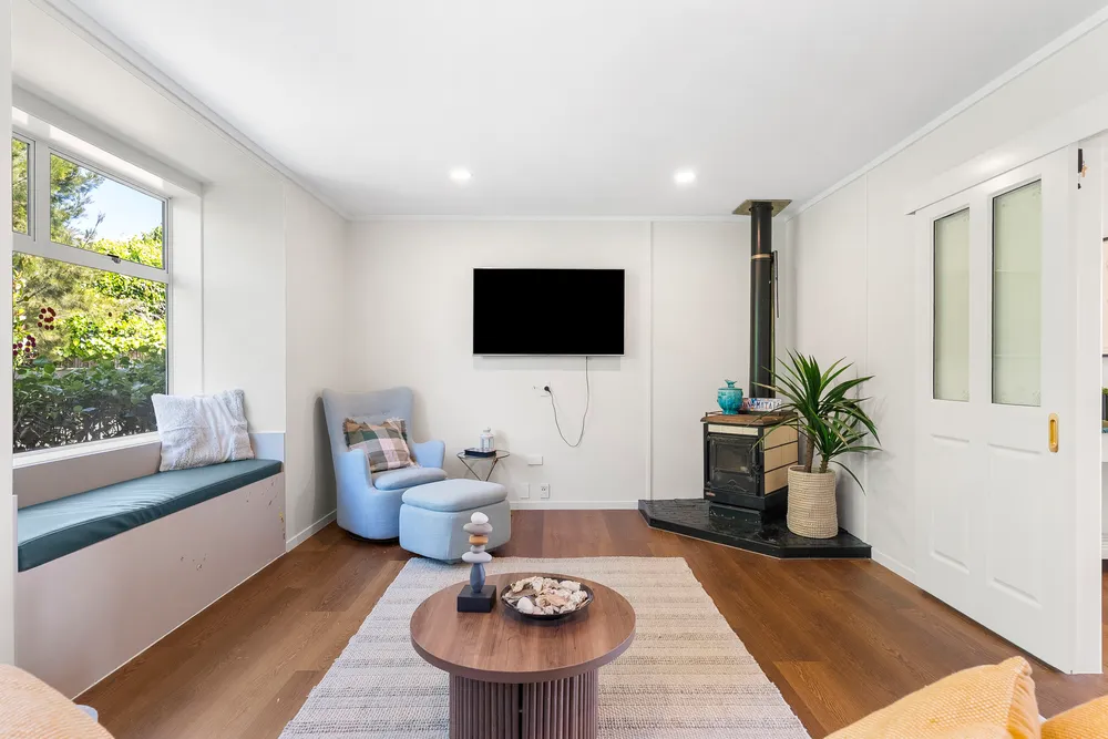 Photos of 1402 Glenbrook Road