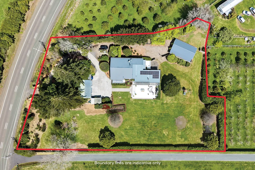 Photos of 1402 Glenbrook Road