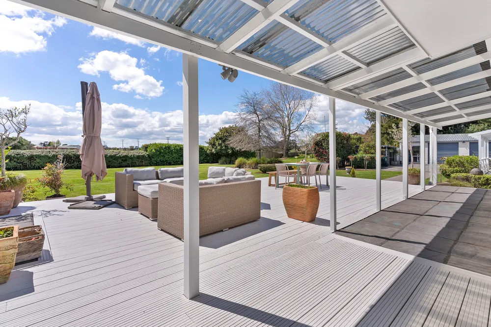 Photos of 1402 Glenbrook Road