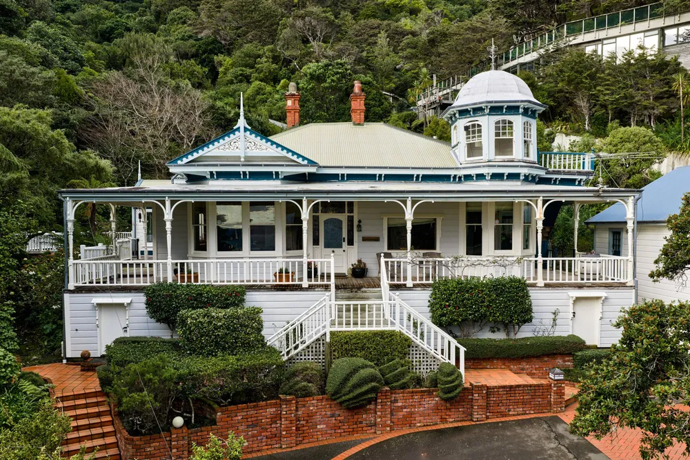Photos of 287 Muritai Road