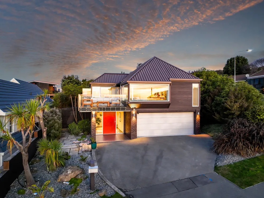 Photos of 9 Assisi Street