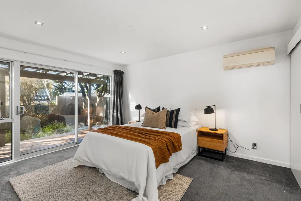 Photos of 9 Assisi Street