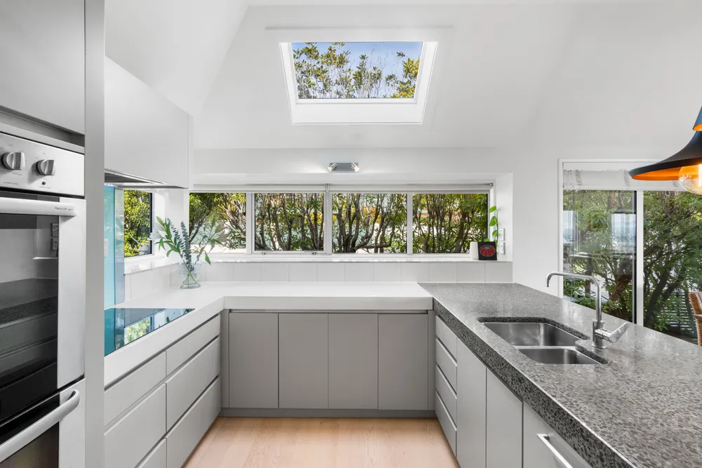 Photos of 9 Assisi Street