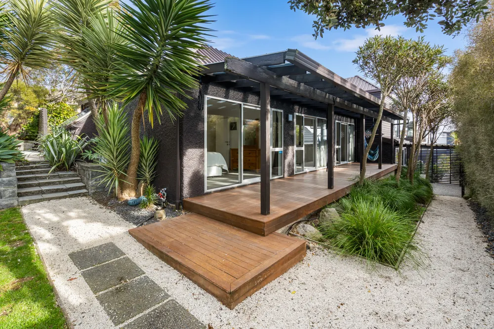 Photos of 9 Assisi Street