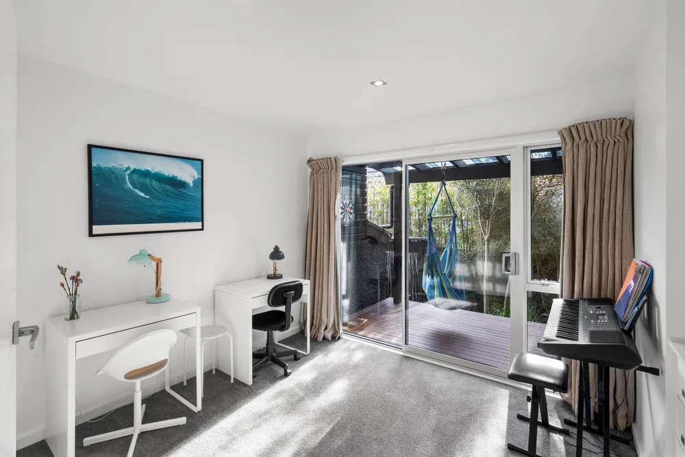 Photos of 9 Assisi Street