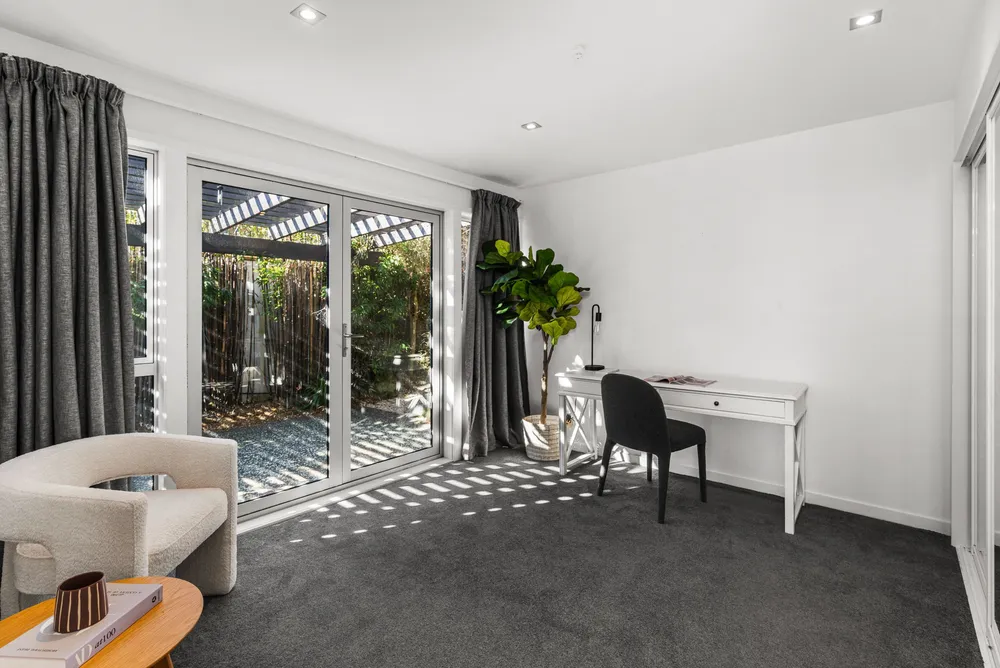 Photos of 9 Assisi Street