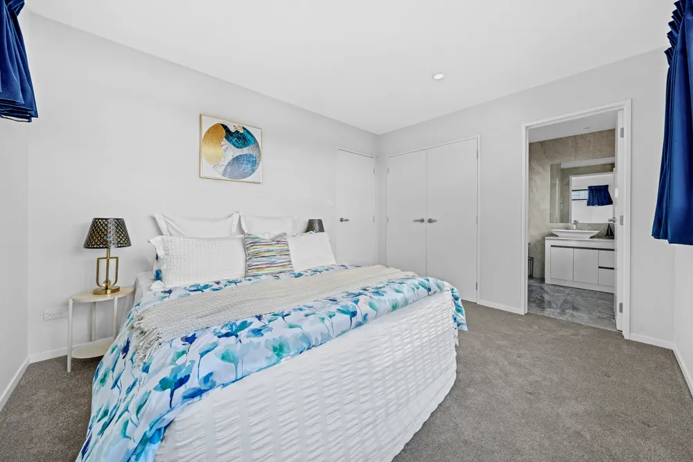 Photos of 32B Ennismore Road