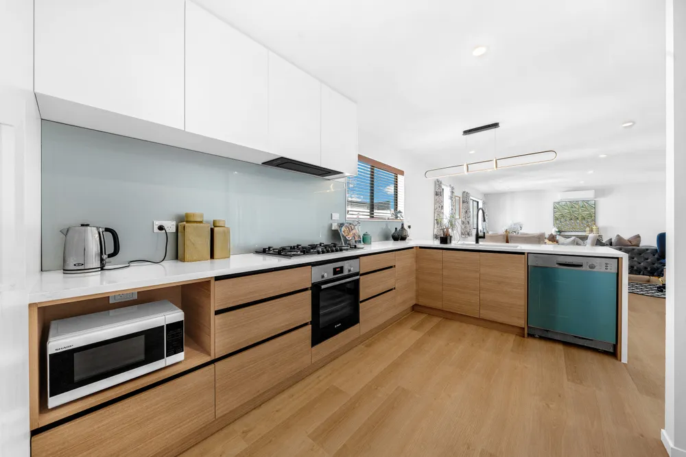 Photos of 32B Ennismore Road
