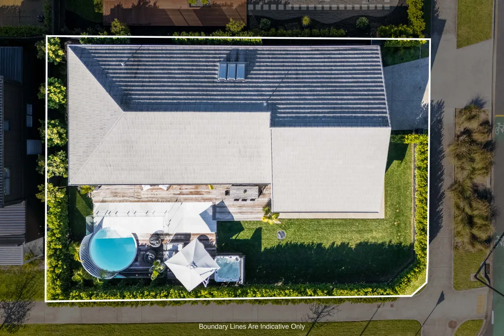 Photos of 41 Maurice Kelly Road