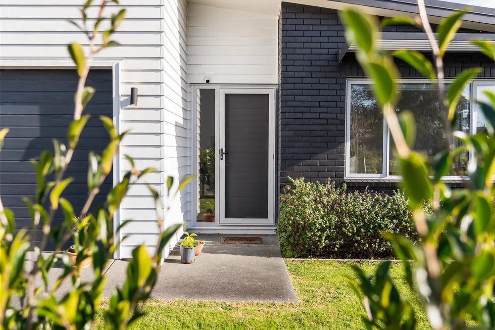 Photos of 61 Te Napi Drive