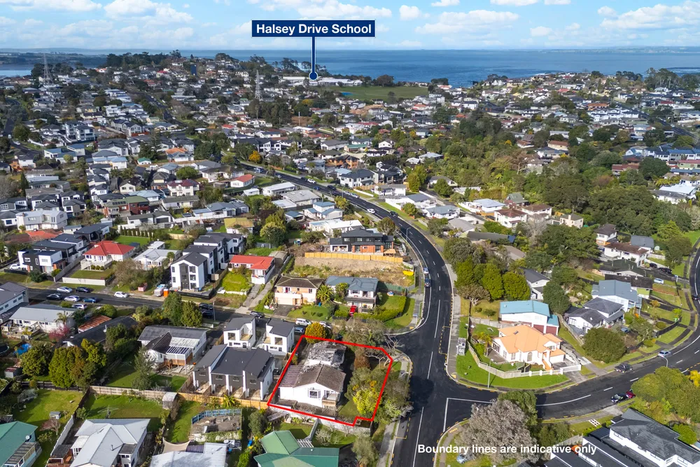 Photos of 36 Commodore Drive