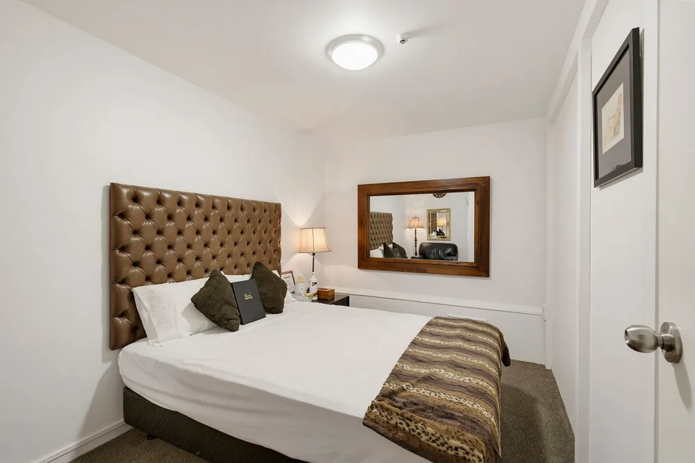 Photos of 286a High Street