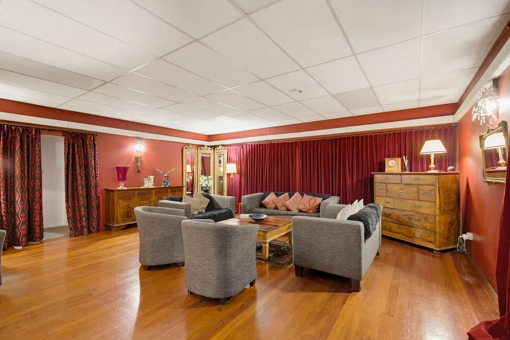 Photos of 286a High Street