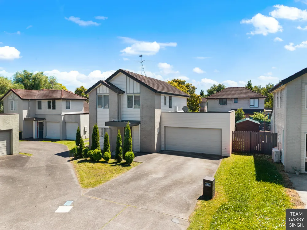 Photos of 8 Ritchie Crescent